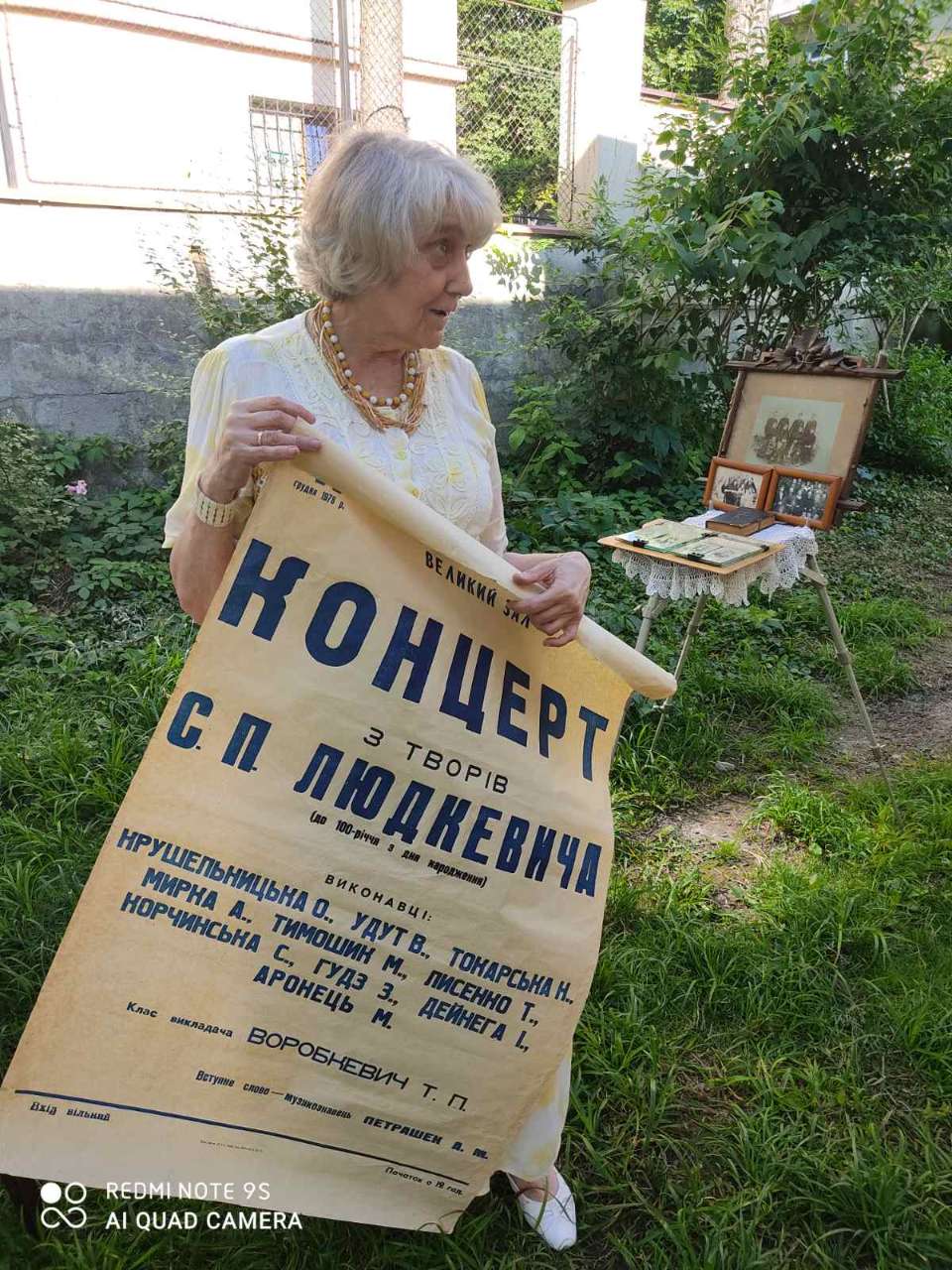 Під час презентації книги «Спомини нашої родини». Виступає Тетяна Воробкевич
