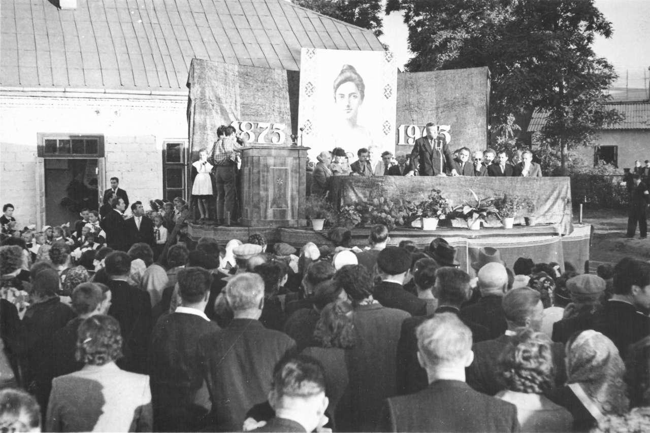 Відкриття меморіального музею С. Крушельницької у с Біла на Тернопільщині. 22 вересня 1963 р.